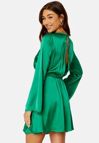 Bubbleroom KNOT FRONT SATIN DRESS - Sukienka koktajlowa