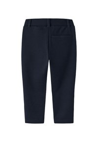 Pantalones azul marino hechos de una tela suave, con un diseño de pierna recta, cinturilla elástica y un bolsillo trasero.