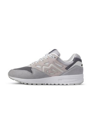 Sneakers basse - gris gris foncé blanc