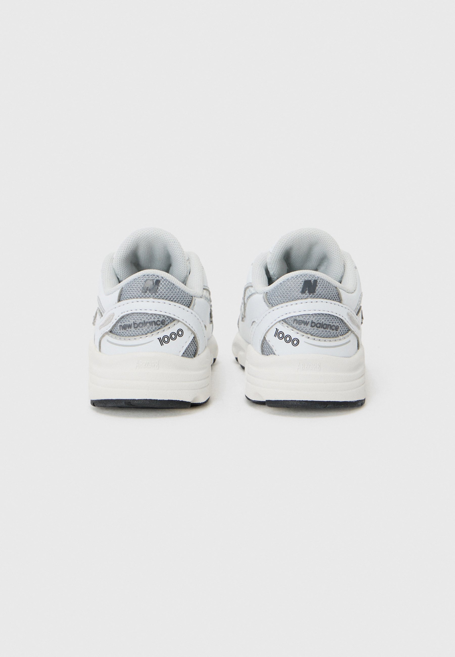 sansanホワイトXS asics-gt-2160-white-sweet-pink