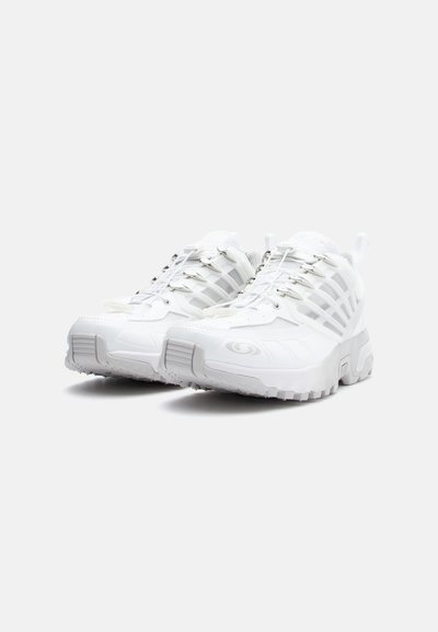 MM6 Maison Margiela ACS PRO - Sapatilhas - white/lunar rock