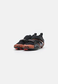 Nike Performance NIKE SUPERREP CYCLE - Sapatos de ciclismo - black/phantom/anthracite/habanero red/burnt sunrise/pink prime