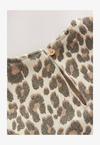 Sélectionné, animal print