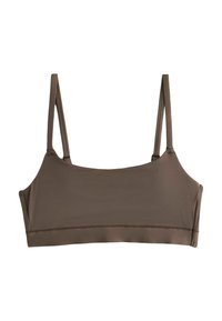 Bruine cropped camiset met dunne verstelbare schouderbandjes en een rechte halslijn, weergegeven op een witte achtergrond.