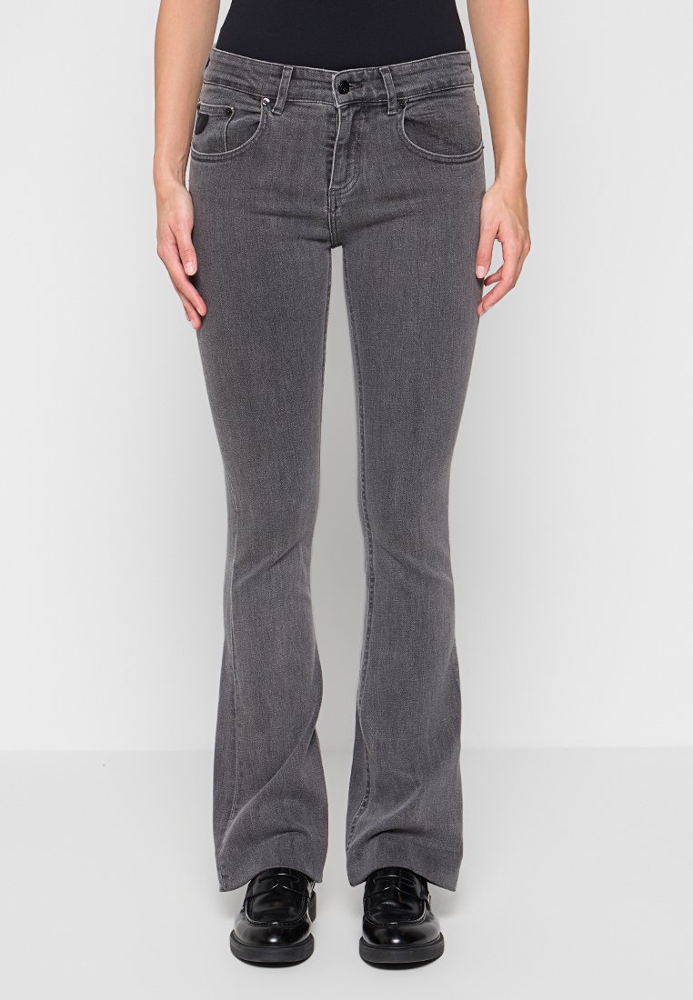 Vaqueros bootcut
