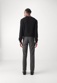BOSS SLIM - Hlače chino - medium grey