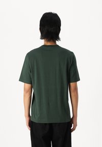 Abercrombie & Fitch CLASSIC  - Basic póló - deep forest