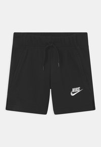 Čierne športové šortky vyrobené z mäkkého materiálu, s elastickým pásom na šnúrku a bielym logom Nike na dolnej ľavej strane.
