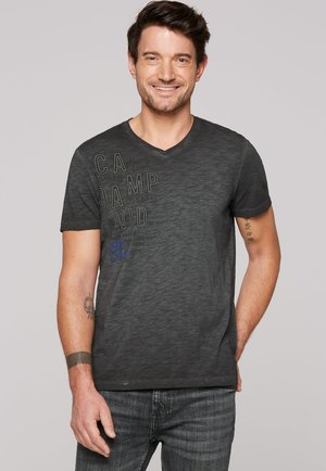Camp David INSIDE OIL DYED MIT V-NECK - Print T-shirt - black
