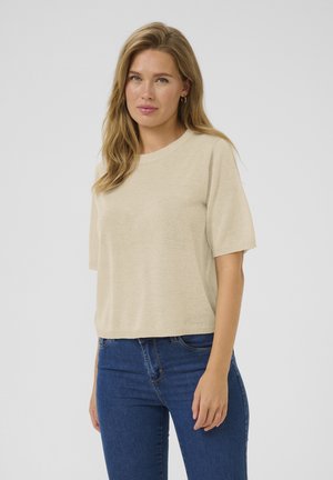 - T-shirt basic