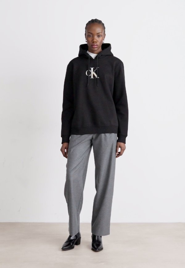 PLUS HOODIE - Sweatshirt4