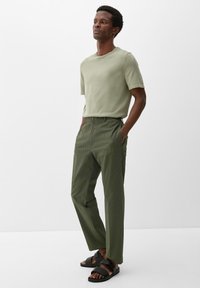 s.Oliver Chino - olivgrün