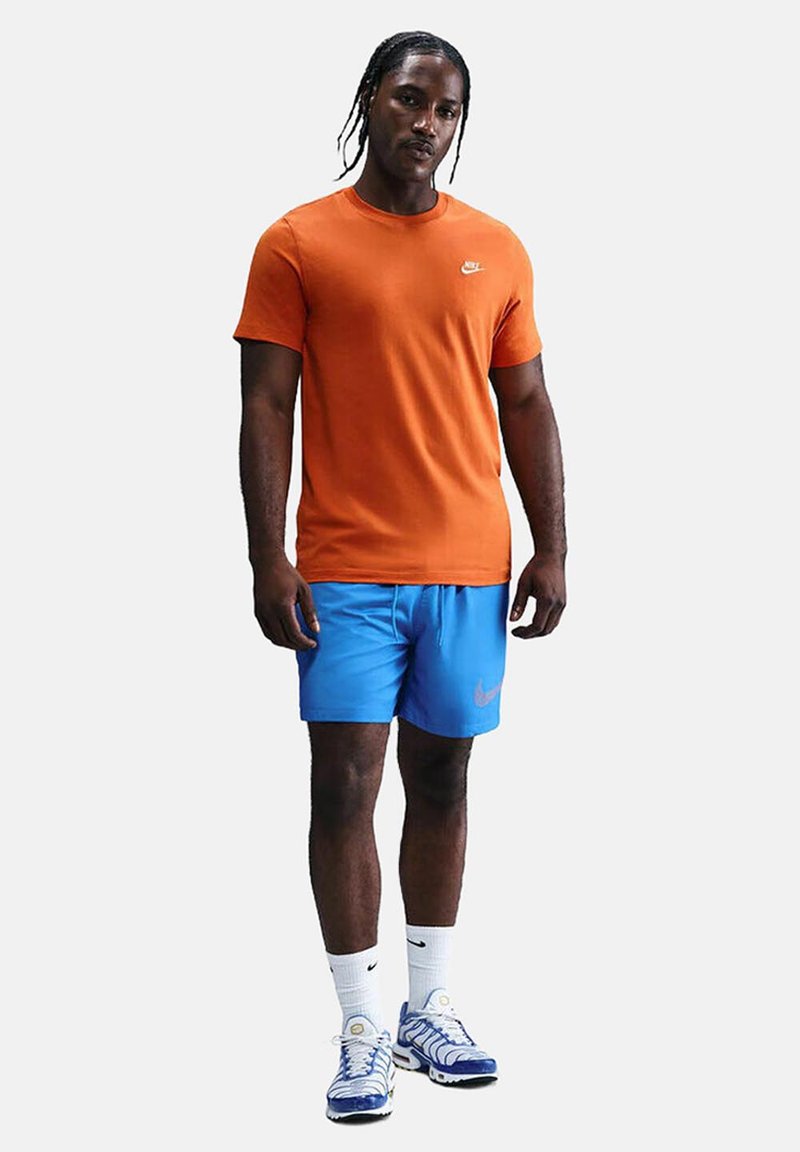 Nike Performance T-shirt basic oranje