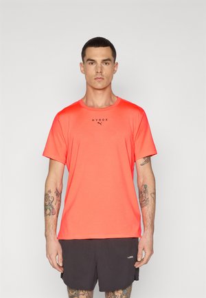 HYROX THERMOADAPT - Sports T-shirt - glowing red