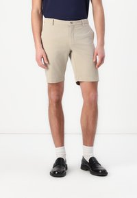 Hackett London - CORE KEN - Shorts - light beige Thumbnail Image 1