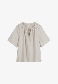 Selezionato, silky stone