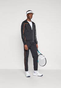 Lacoste Sport TRACKSUIT TENNIS PLAYERS SET - Træningssæt - black