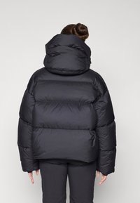 J.LINDEBERG Sports JOLENE JACKET - Slidinėjimo striukė - black