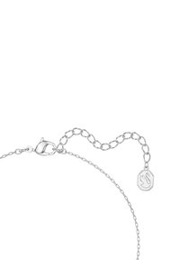 Silver kedja halsband med krabbklolås och justerbar länk kedja som avslutas med en liten åttakantig berlock graverad med ett svandesign.