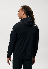 The North Face MOUNTAIN ATHLETICS TRAJECTORY FULL ZIP - Chaqueta outdoor - black