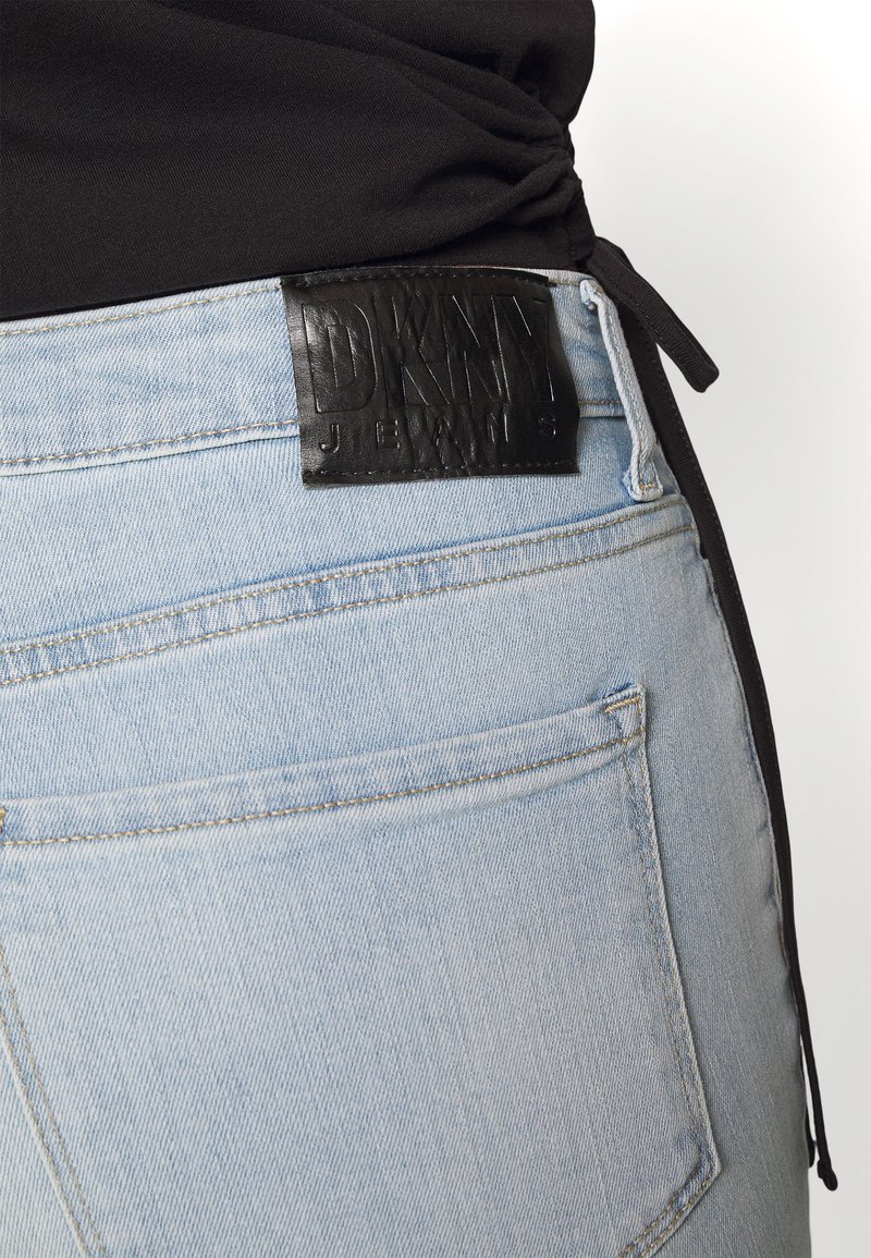dkny crop jeans