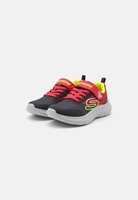 Skechers Performance SKECH FAST UNISEX - Zapatillas running asfalto - red/black/yellow/white
