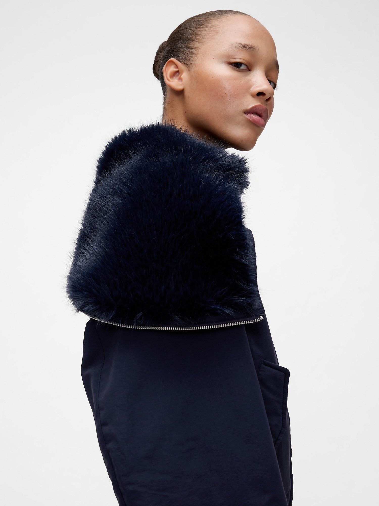 GAP GAPSTUDIO FAUX FUR-LINED CROP BOMBER JACKET - Bomber Jacket