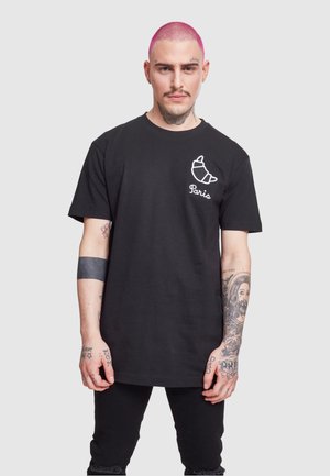 Mister Tee PARIS TEE - Apdrukāts T-krekls - black