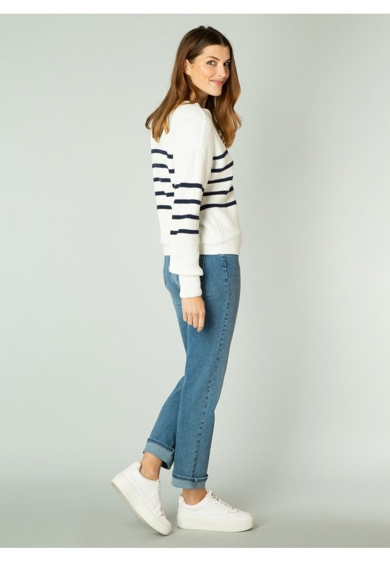Damen Strickjacken | Yest Strickjacke white/weiß - QO08983 Damen Strickjacken | Yest Strickjacke white/weiß - QO08983