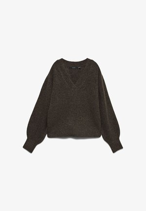 Bruine, grofgebreide trui met een V-hals, wijde mouwen en een geribde zoom. Zachte textuur, cropped ontwerp, geschikt om te combineren in laagjes.