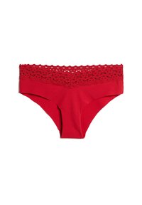 Slip rosso in cotone con un bordo in pizzo in vita. La fascia offre un bordo ondulato e un motivo floreale. Texture liscia su tutta la superficie.
