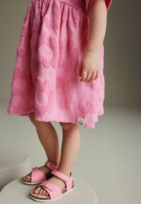 Next TEXTURED TOWELLING - Dienas kleita - bright pink