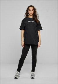 Karl Kani SMALL RETRO OS TEE - Tričko s potlačou - black