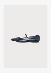Επιλέχθηκε, navy