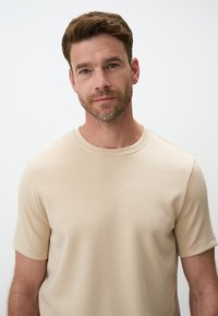 Jimmy Key CREW NECK SHORT SLEEVE - T-shirt basic - beige