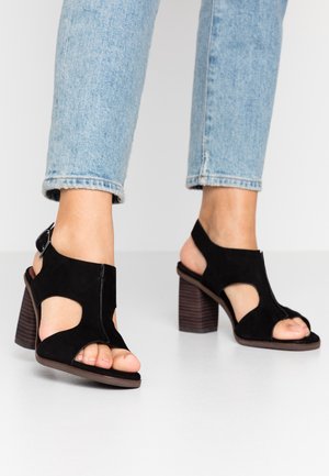 Tamaris Sandalias de tacón - black