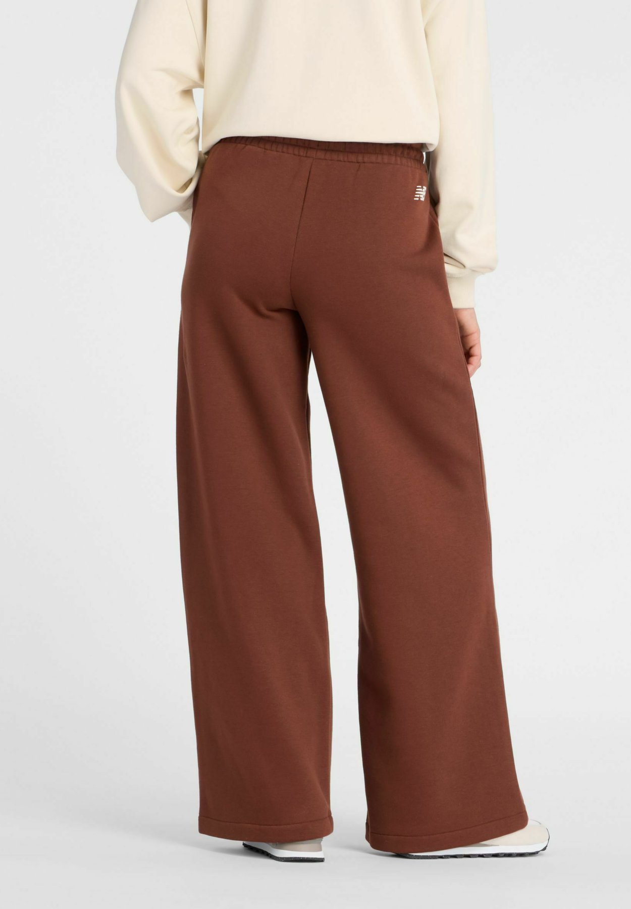 LINEAR HERITAGE WIDE LEG 