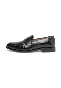 Schwarze Lederloafers mit Krokodilstruktur, abgerunderter Spitze und niedrigem schwarzen Absatz. Sie zeichnen sich durch ein elegantes Design und minimale Nähte aus.