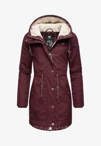 Valitud, wine red