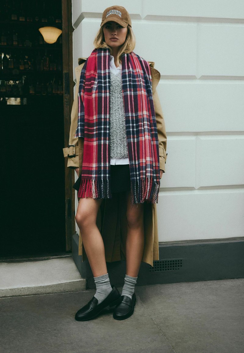 Next MIDWEIGHT REGULAR FIT - Schal - red check
