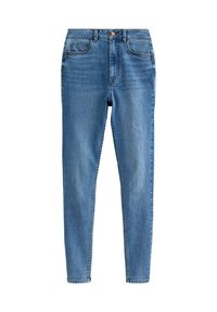 Jeans de mezclilla azul con un corte ajustado, cinco bolsillos y cierre de botón de cobre. Textura suave con ligeros detalles de desgaste.