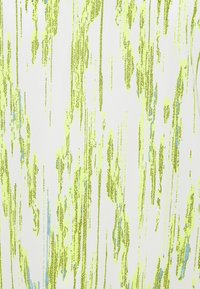 Noisy May Top - light green