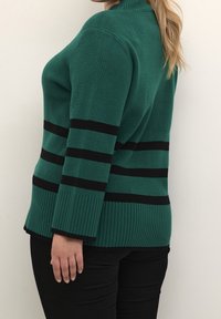 Kaffe Curve Sweter