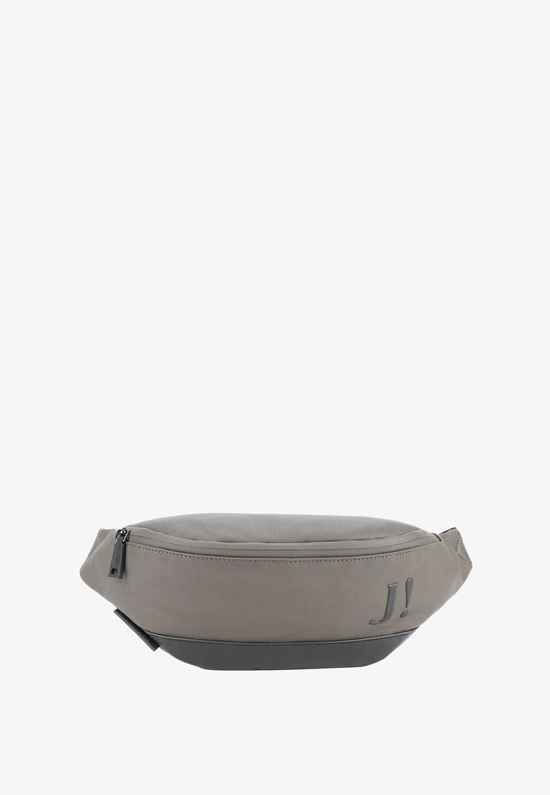 Šedá látková ledvinka s hladkým povrchem, zipovým uzavřením a akcentem loga. Má elegantní, zaoblený design a černou dolní část.