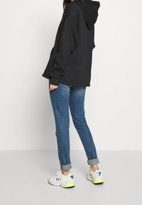 adidas Originals Luvtröja - black