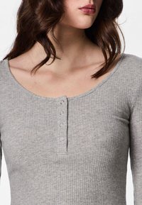 Pieces PCKITTE  - Long sleeved top - medium grey melange
