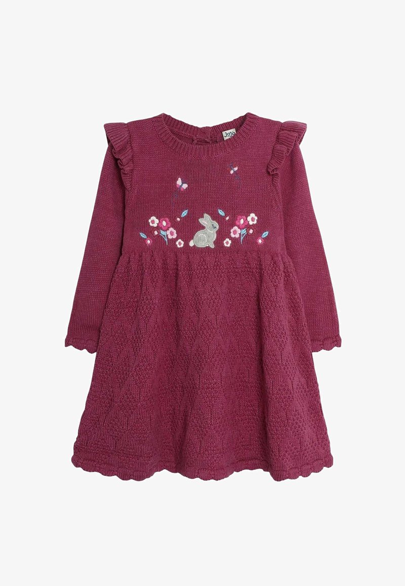 Megzto suknelė giliu magentiniu atspalviu, su pūkuotais peties akcentais, gėlių siuvinėjimu su triušiu ir tekstūriniais deimanto raštais visame paviršiuje.