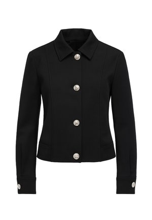 Giacca nera in tessuto liscio. Caratterizzata da un colletto appuntito, sei bottoni argentati e tasche laterali, con un taglio sagomato e maniche lunghe.