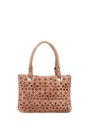 Borsa a mano in pelle marrone chiaro con due manici e motivo floreale traforato sulla superficie frontale.
