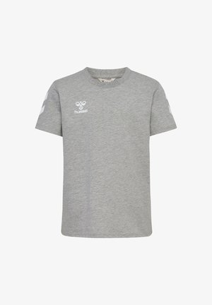 Szary bawełniany t-shirt z krótkim rękawem, z okrągłym dekoltem, białym logo i białymi wzorami w kształcie szewronu na rękawach.